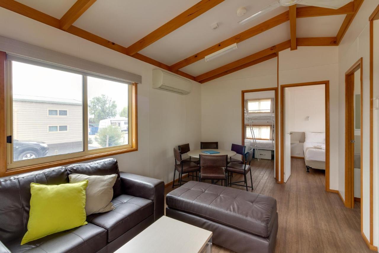 Berri Riverside Holiday Park Екстер'єр фото