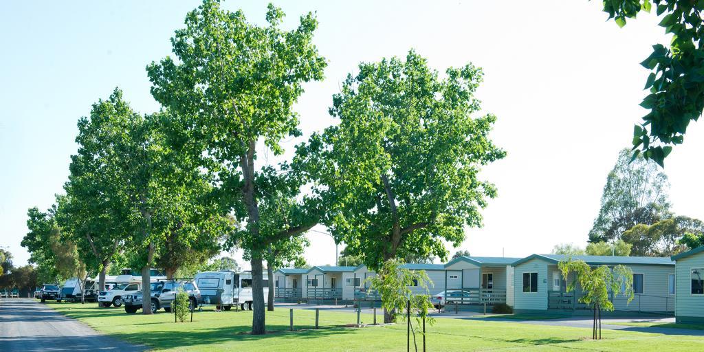 Berri Riverside Holiday Park Екстер'єр фото